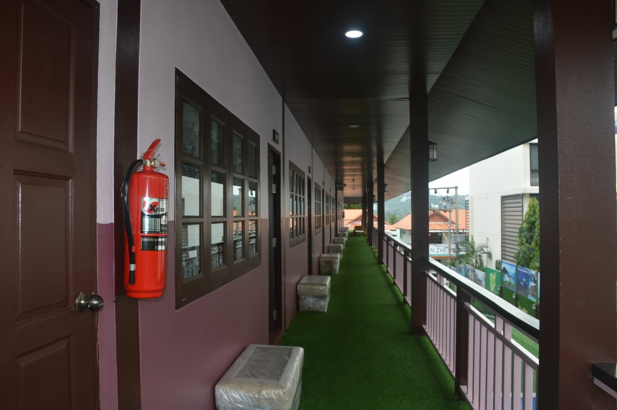 Oyo 927 Samui Platinum Hotel Bophut Exterior photo